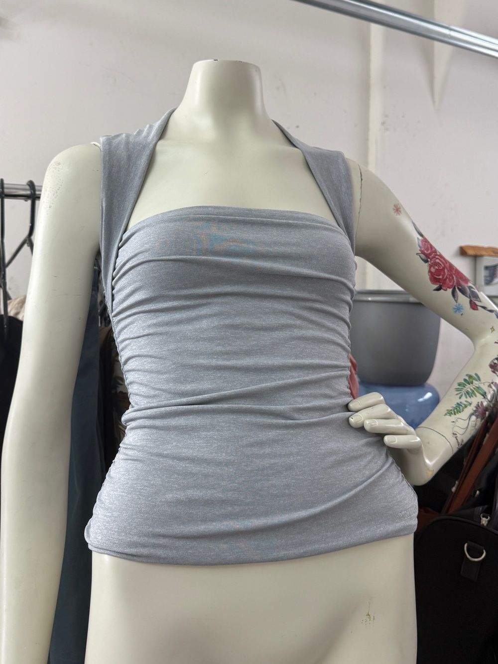 Contour Aritzia gray compression blouse